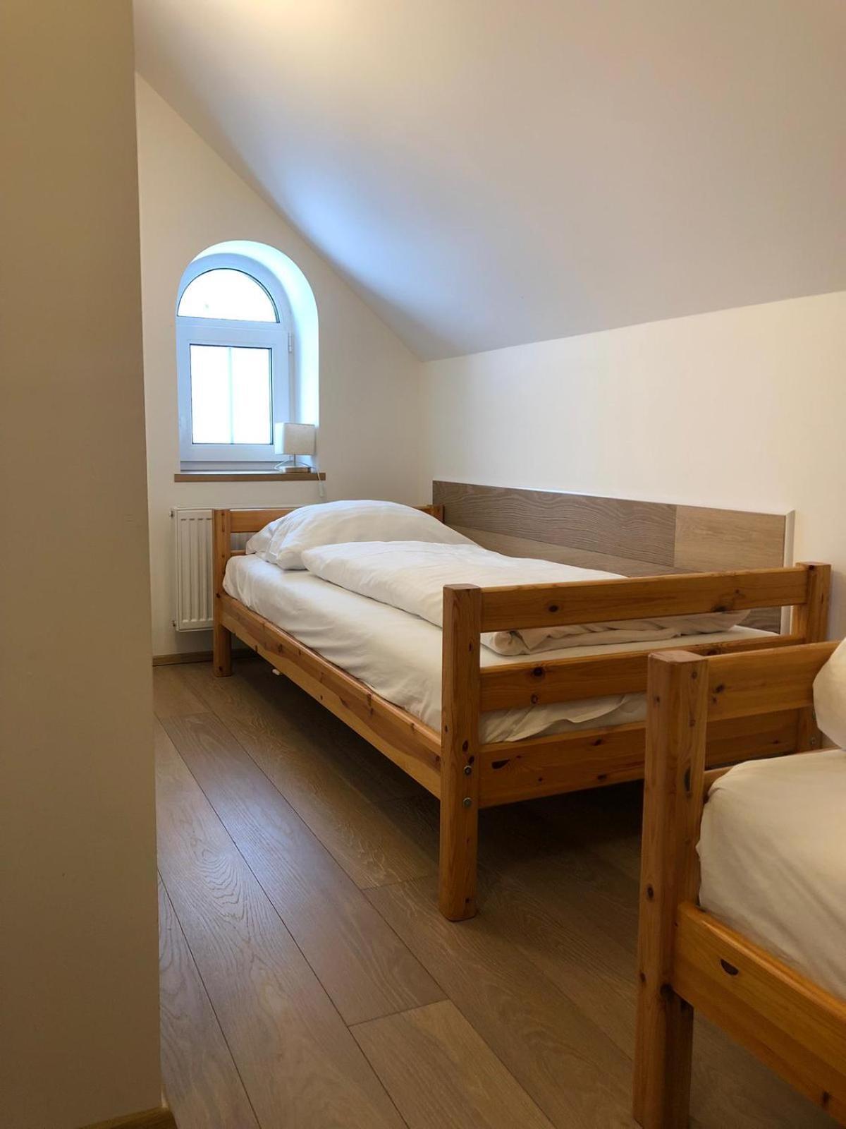 Apartment 1914 Radlo