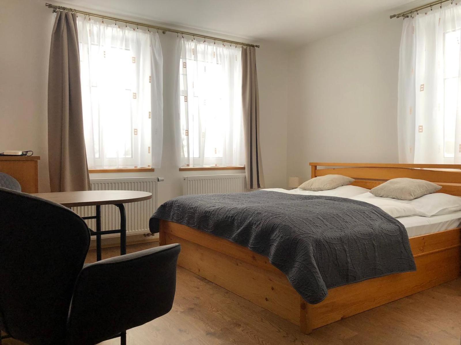 Apartment 1914 *