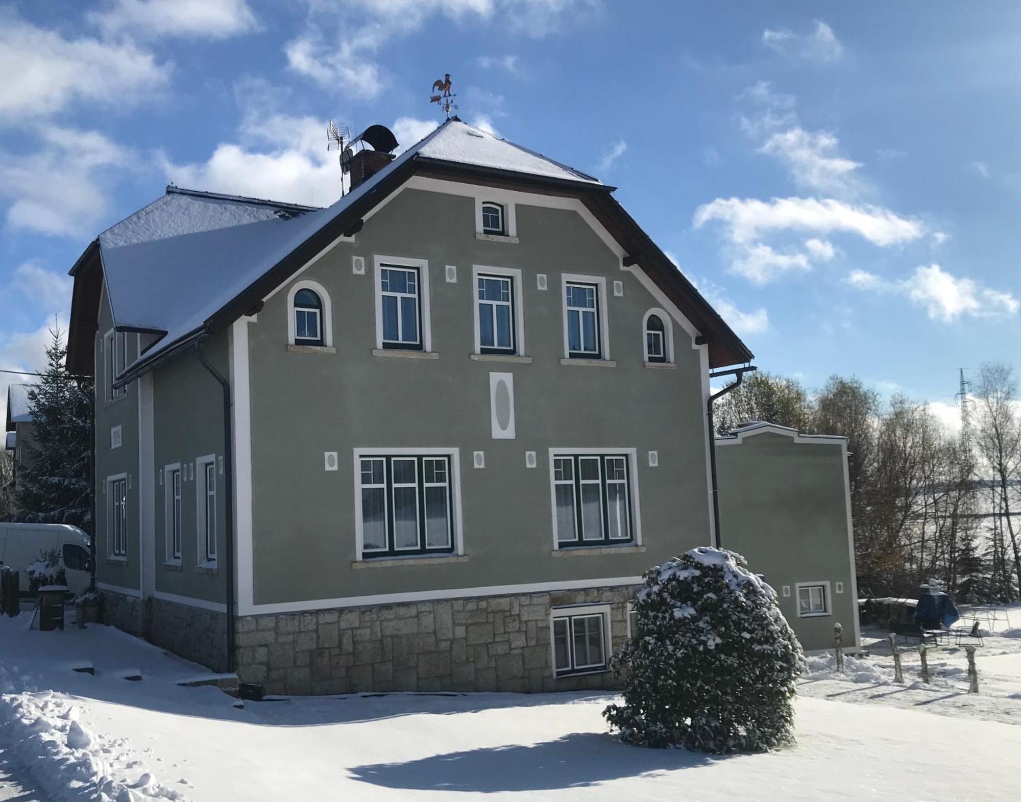 Apartment 1914